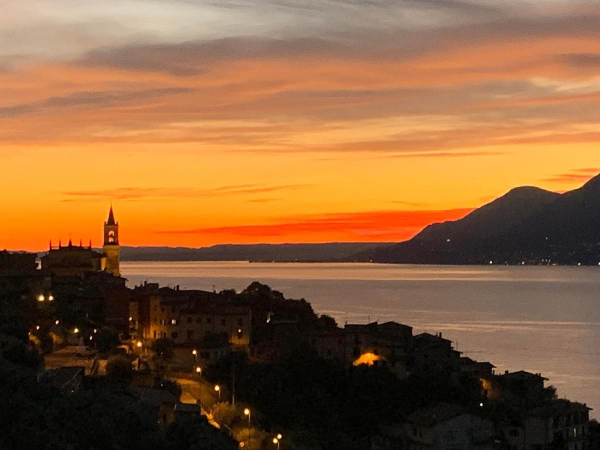 View Garda Lake ブレンゾーネ エクステリア 写真