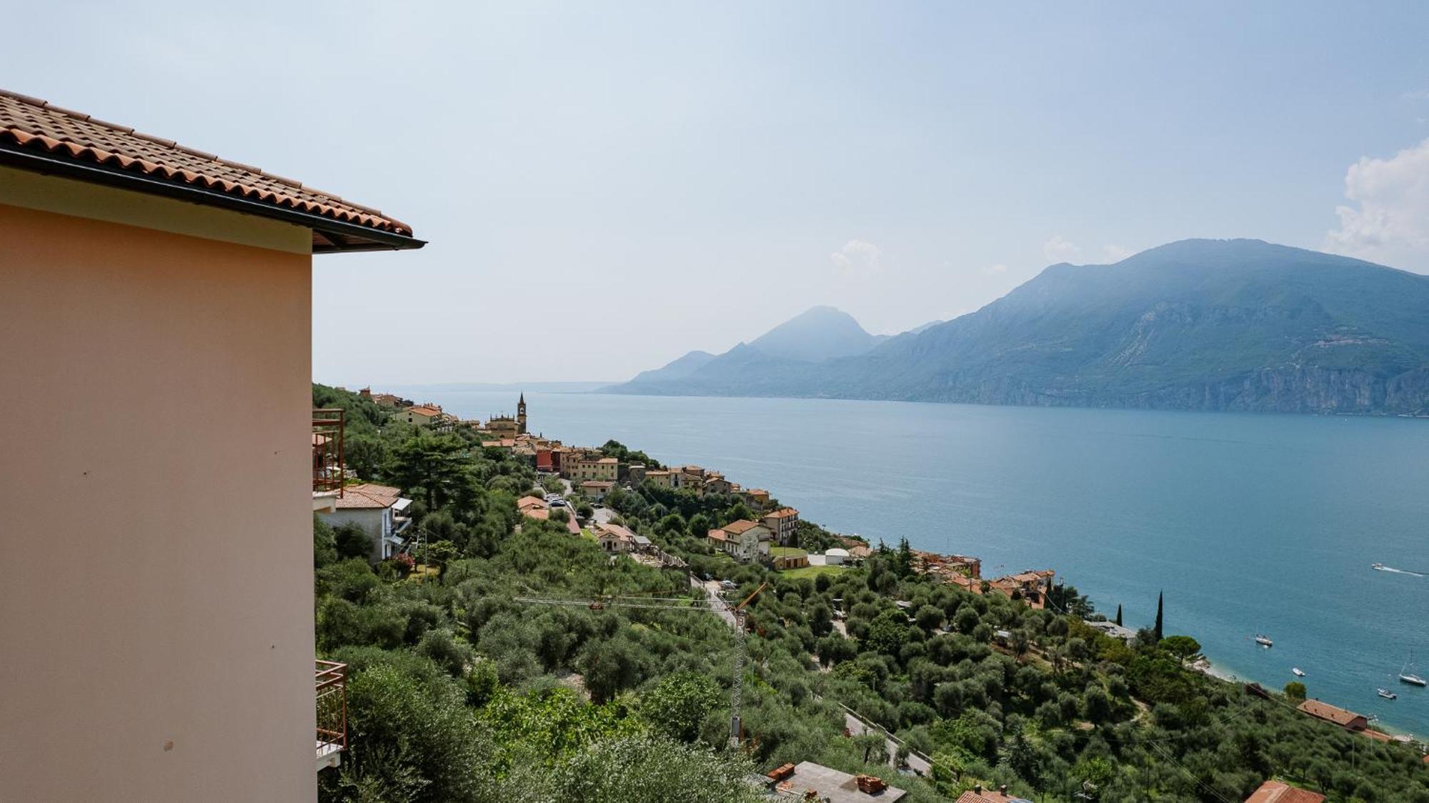 View Garda Lake ブレンゾーネ エクステリア 写真